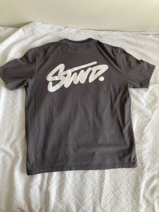 Camiseta Pull & Bear gris