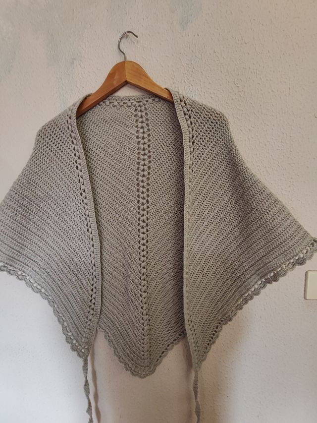 Chal gris a crochet - Talla única