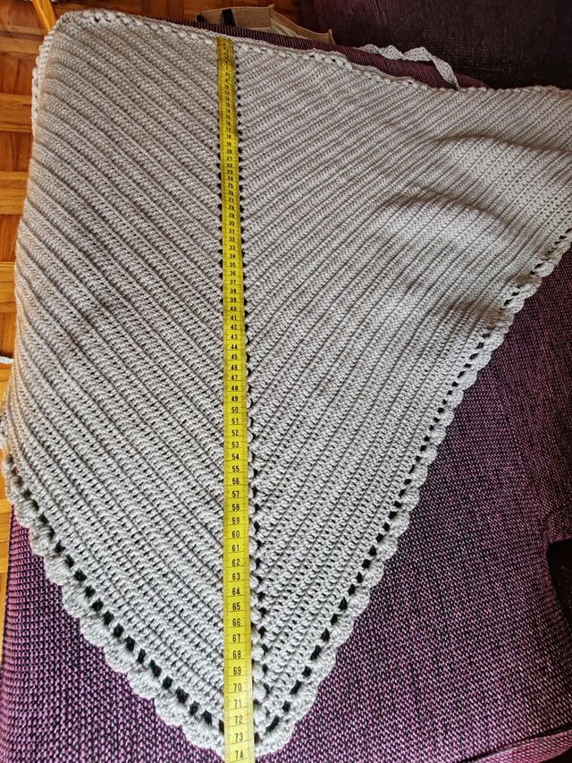 Chal gris a crochet - Talla única