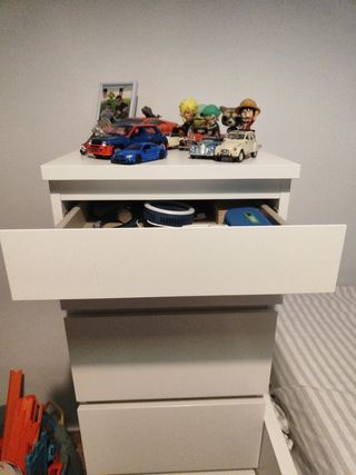 Cómoda IKEA blanca 6 cajones