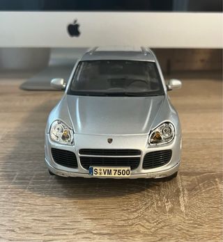 Porsche Cayenne Turbo 1:18