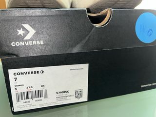 Converse Chuck Taylor negras