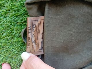 Mono militar verde oliva