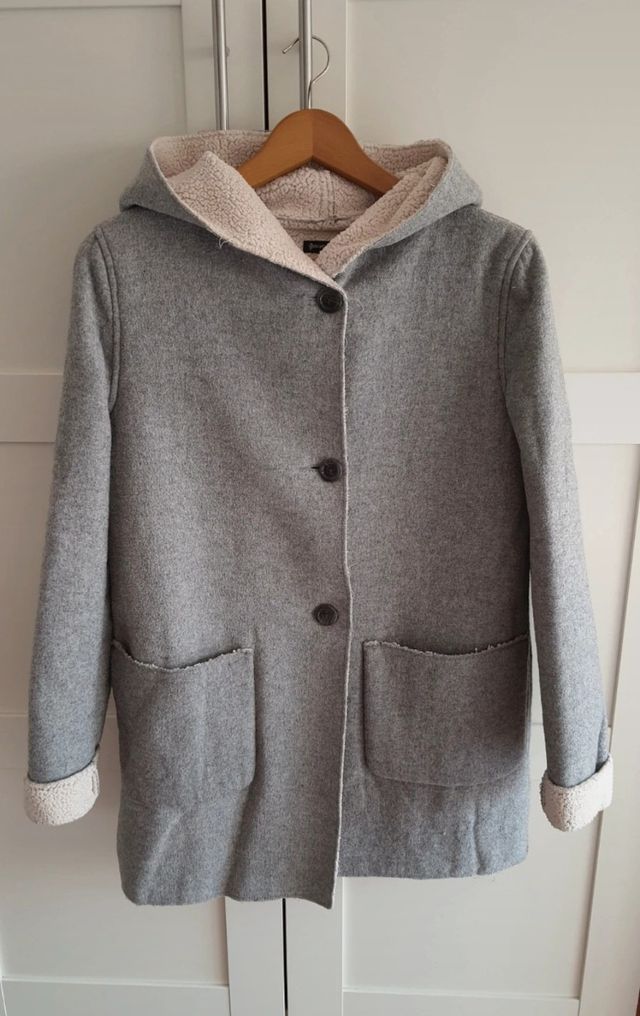 Abrigo gris Stradivarius - Talla S