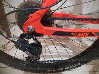 Bicicleta de montaña BTWIN Rockrider 340. Com nuev