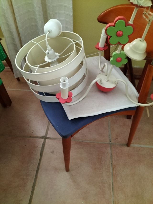 2 lámparas techo infantiles 16€
