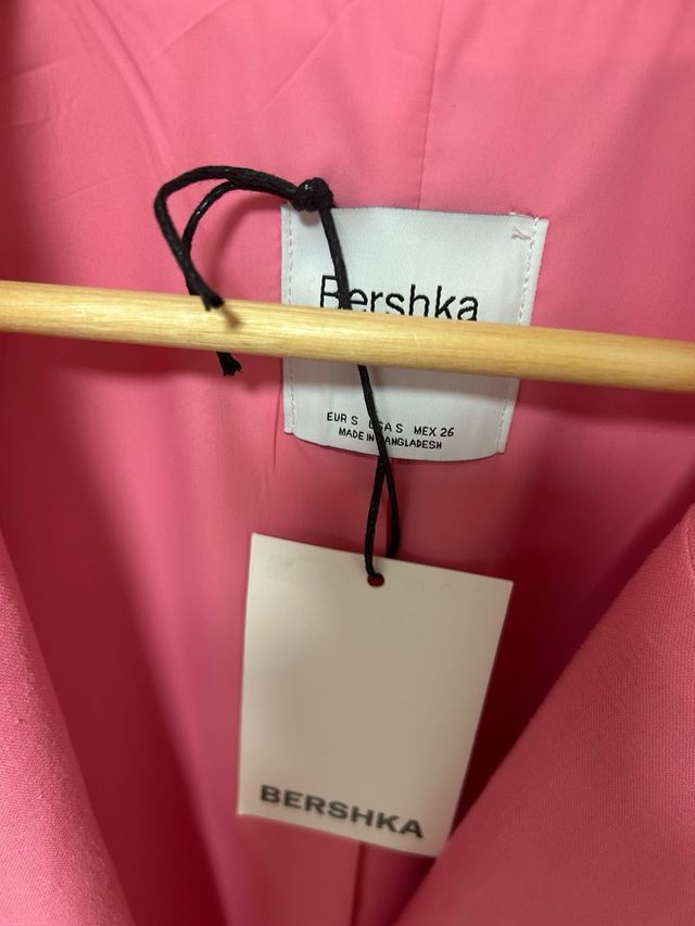 Blazer Bershka rosa oversize