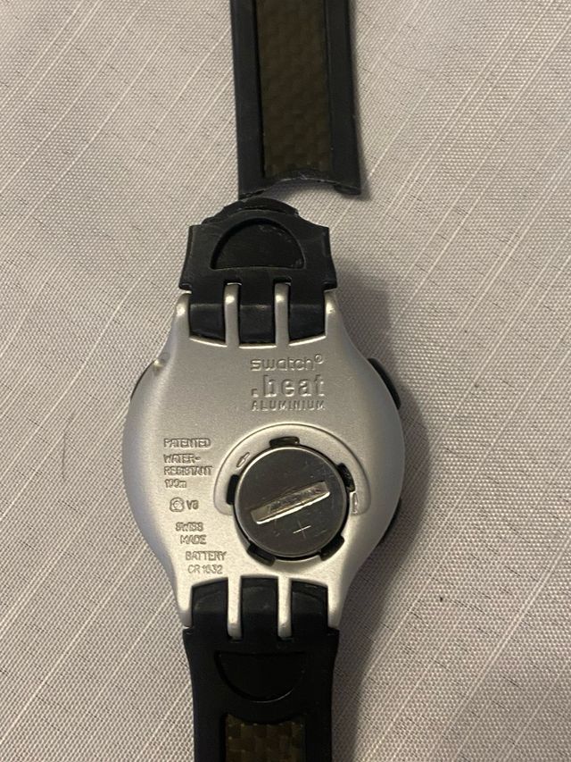 Swatch Beat Aluminium Reloj