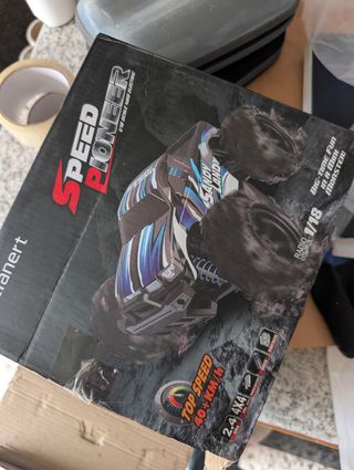 Monster Truck RC Speed Pioneer 1/18