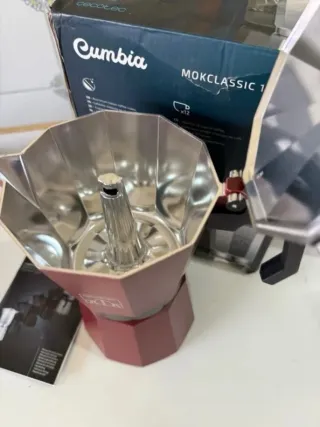 Cafetera italiana Cecotec 12 tazas