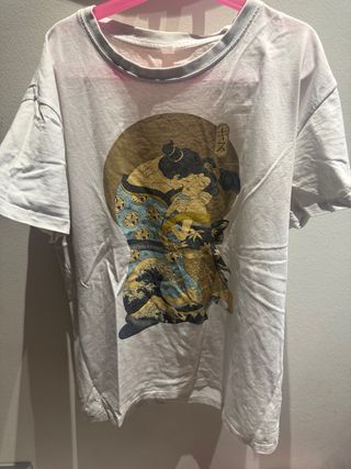 Camiseta blanca estampada