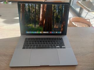 MACBOOK PRO 16" 2019 i9/32GB RAM/1TB TOPE DE GAMA 