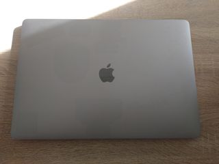 MACBOOK PRO 16" 2019 i9/32GB RAM/1TB TOPE DE GAMA 