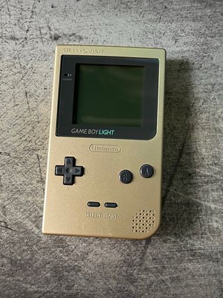 Nintendo Game Boy Light