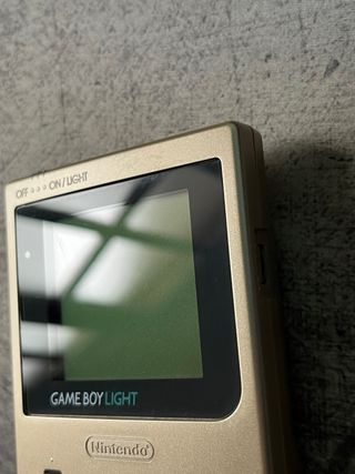 Nintendo Game Boy Light