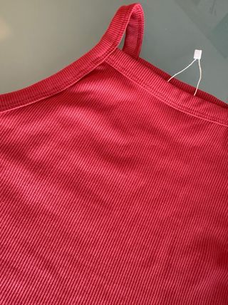 Top corto SHEIN - Tirantes fruncidos
