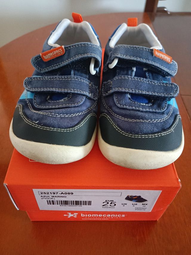 Zapatillas Biomecanics Niño 25