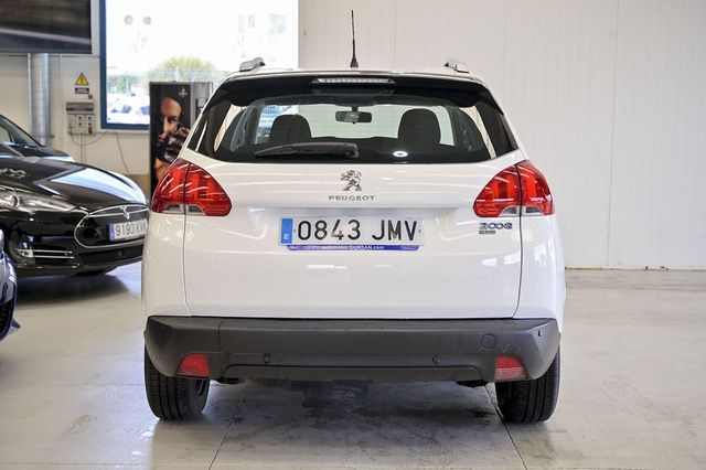 Peugeot 2008   Active 1.2L PureTech 110 SS 