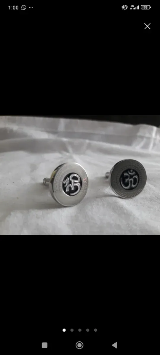 Gemelos Om Ohm plata y negro