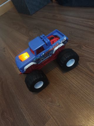 Coche Monster Truck Jaws