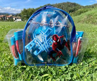Pack niño: Casco, rodilleras y coderas Spiderman