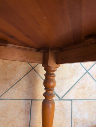 Mesa redonda madera maciza