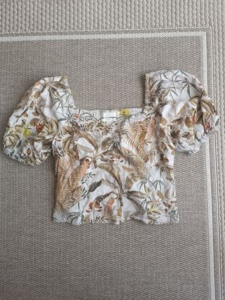 Blusa estampada beige