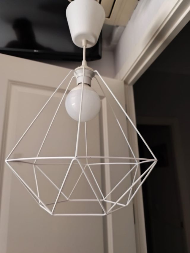 Lámpara colgante blanca 