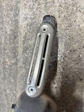 Protector escape Yamaha Tenere 700