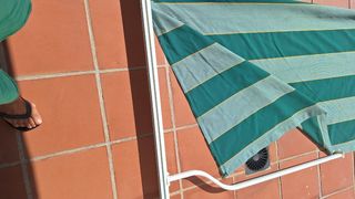Toldo terraza. En Castell de Ferro (Granada).