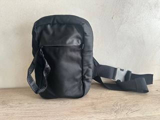 Riñonera Nike negra