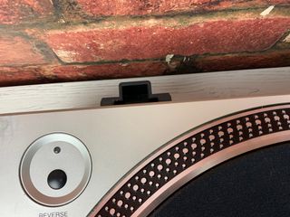 Tocadiscos Gemini PT-2100