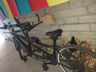 Bicicleta tándem eléctrica