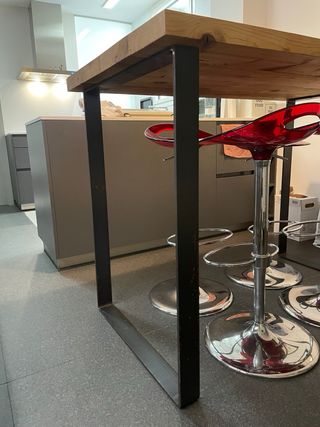 Mesa alta industrial - Madera maciza