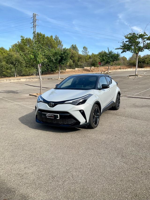 Toyota C-HR 2.0 180H GR Sport