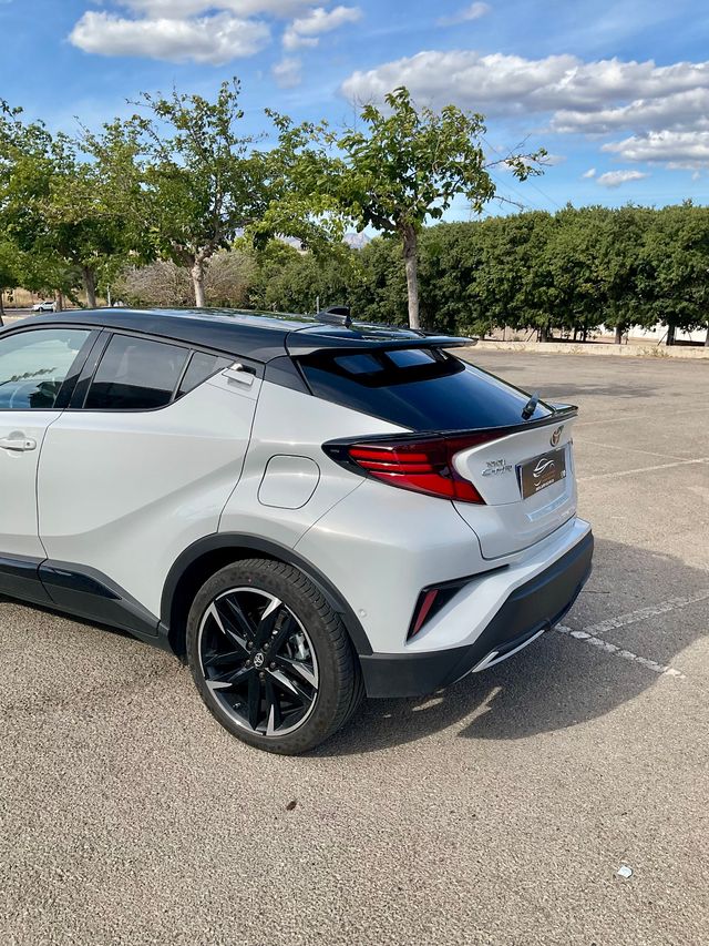 Toyota C-HR 2.0 180H GR Sport