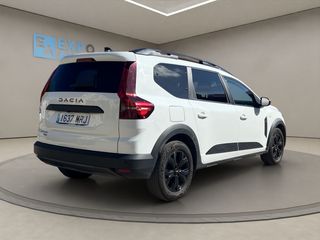 Dacia Jogger  Extreme HYBRID 105kW 140CV 7 plazas 