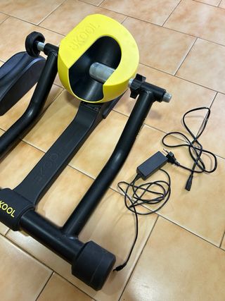 Rodillo Bkool bici 