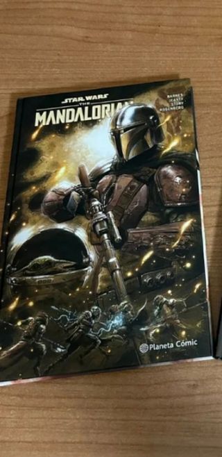 Tomo primera temporada de Mandalorian y Boba Fett