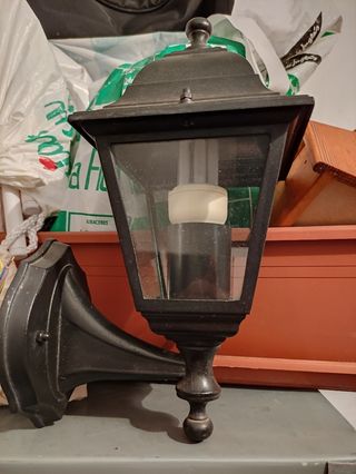 Farol exterior negro - metal y cristal