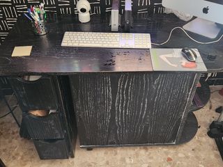 Escritorio extensible giratorio esquinero