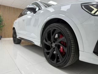AUDI Q3 RS SB 2.5 TFSI quattro St desde 895€/mes*