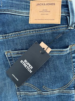 Shorts vaqueros Jack & Jones, nuevos.