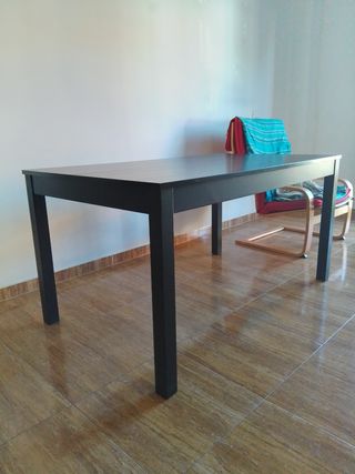 Mesa Ikea negra - Comedor