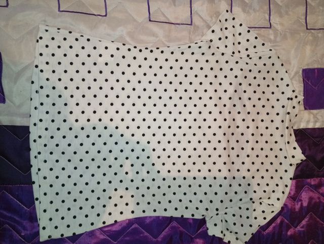 SOLO ENVÍOS  Lote Camisetas camuflaje y lunares