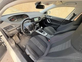 Peugeot 308 2014