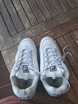 Zapatillas Fila blancas