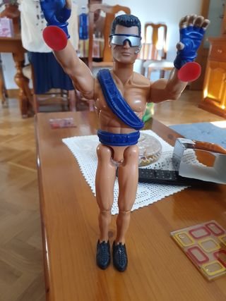 Muñeco Action Man clásico