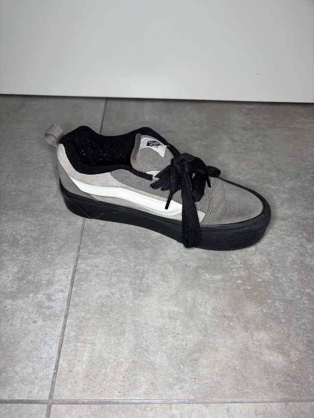 Zapatillas Vans KNU Skool