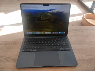 MACBOOK AIR M3 8/512 COLOR MEDIANOCHE (MIDNIGHT)